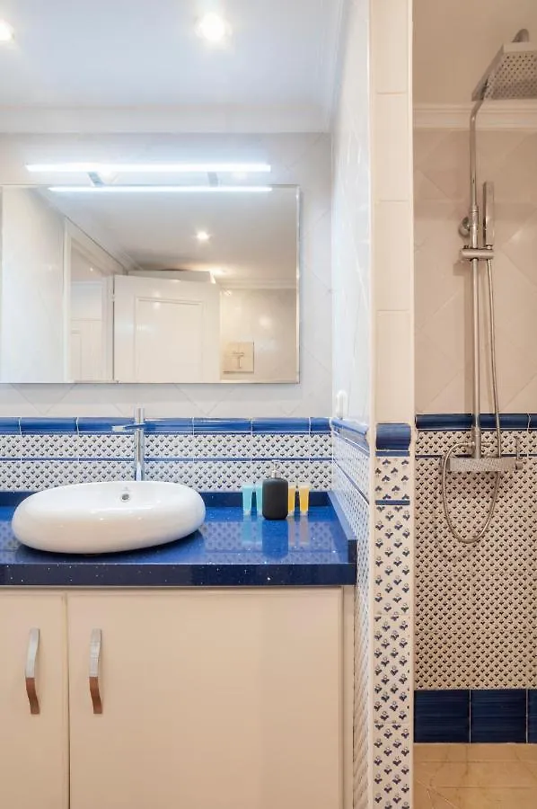 Jardines Del Mar Apartments マルベーリャ 0*,  スペイン