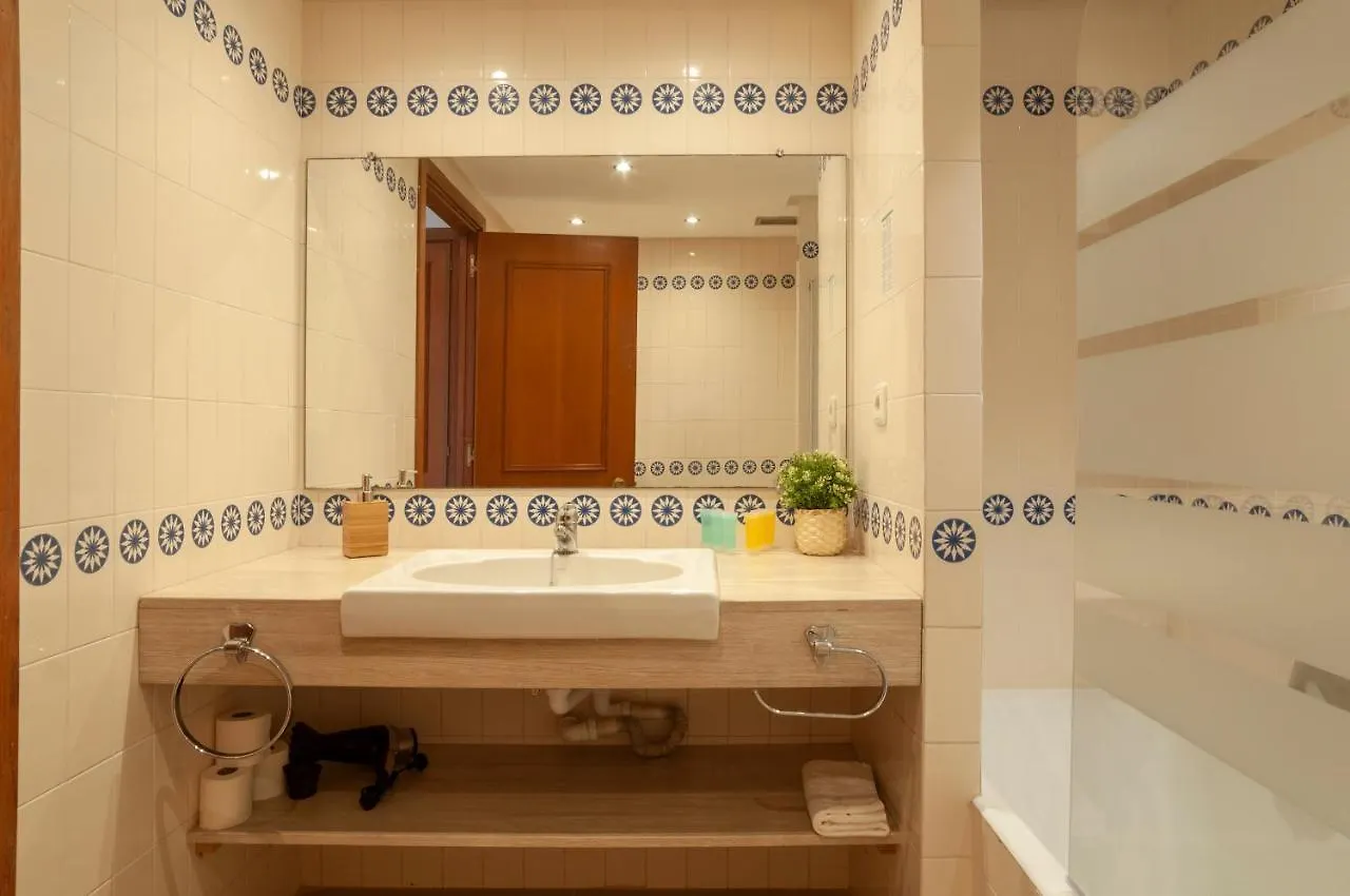 Jardines Del Mar Apartments マルベーリャ