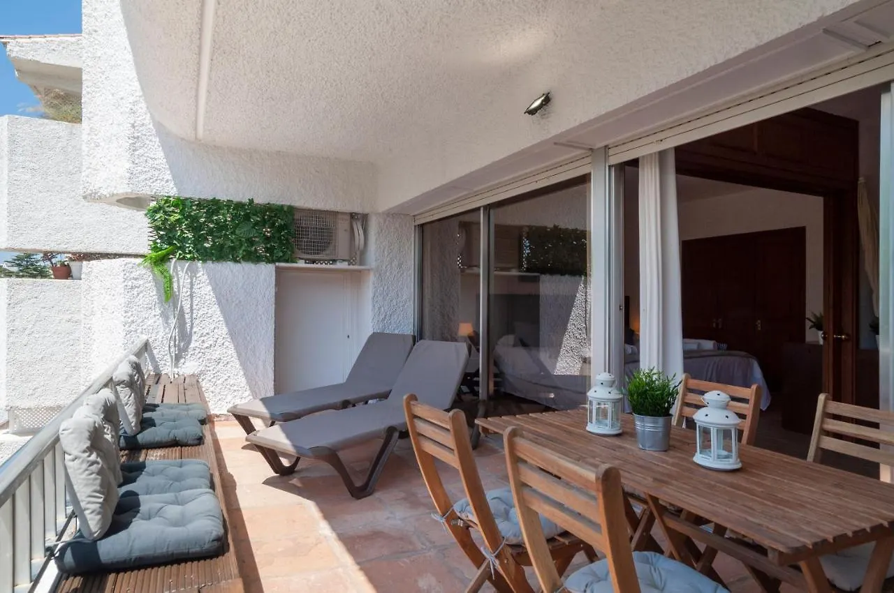 Jardines Del Mar Apartments マルベーリャ 0*,  スペイン