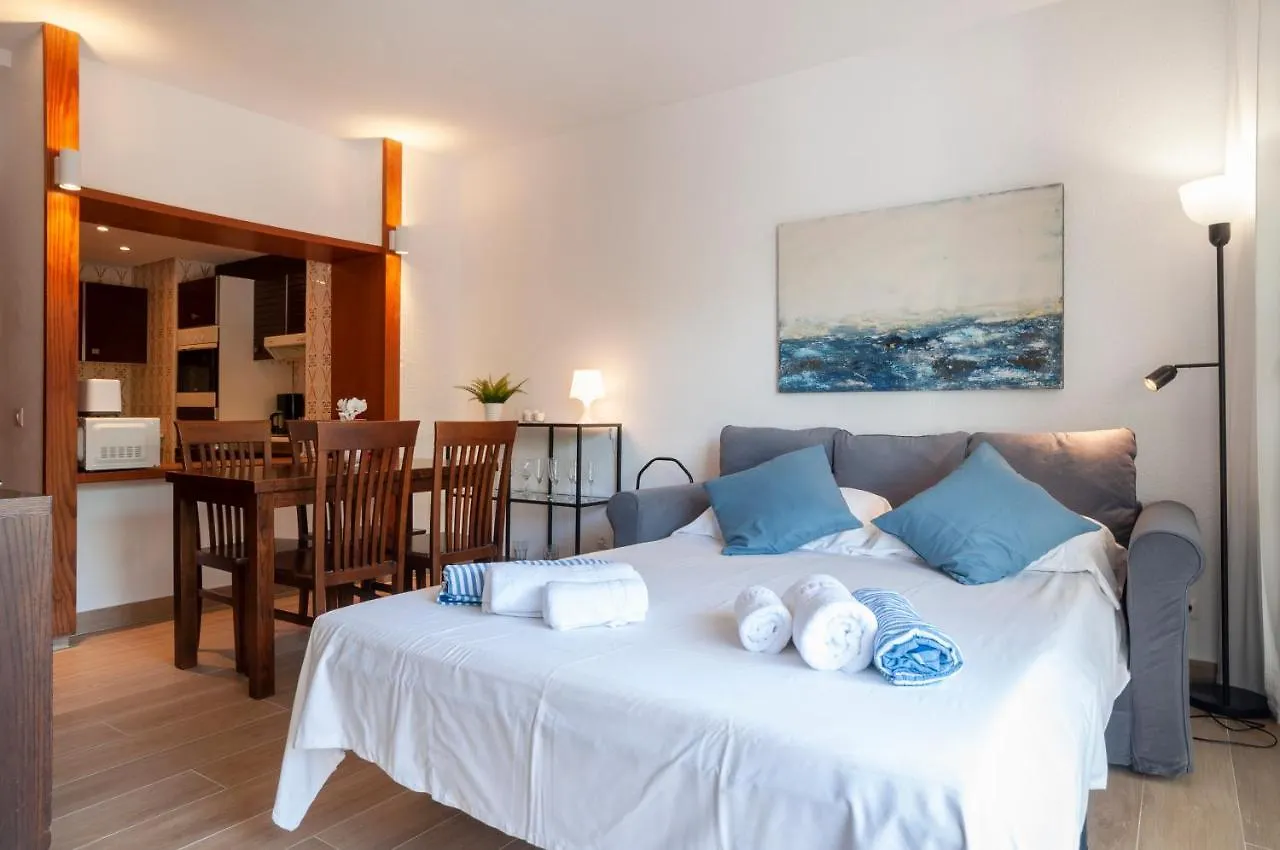 Jardines Del Mar Apartments マルベーリャ