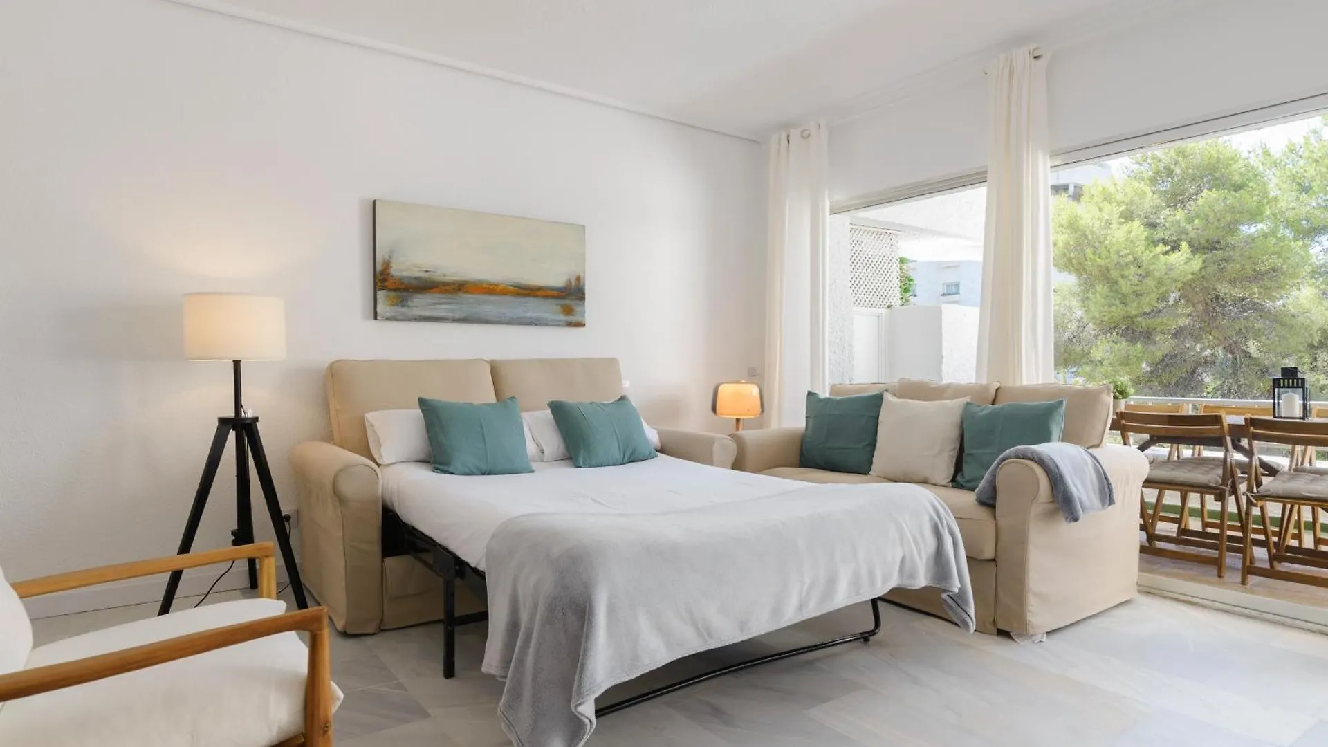 Jardines Del Mar Apartments マルベーリャ