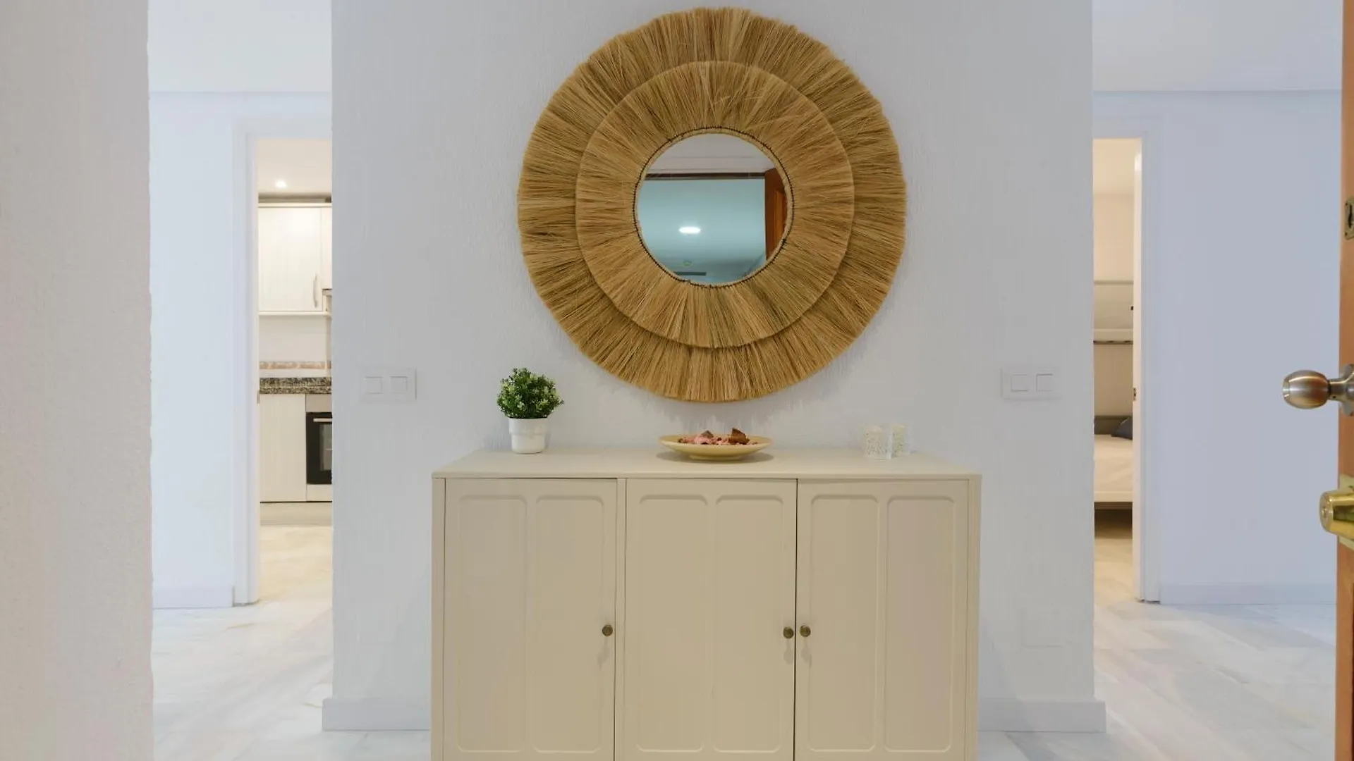 Jardines Del Mar Apartments マルベーリャ スペイン