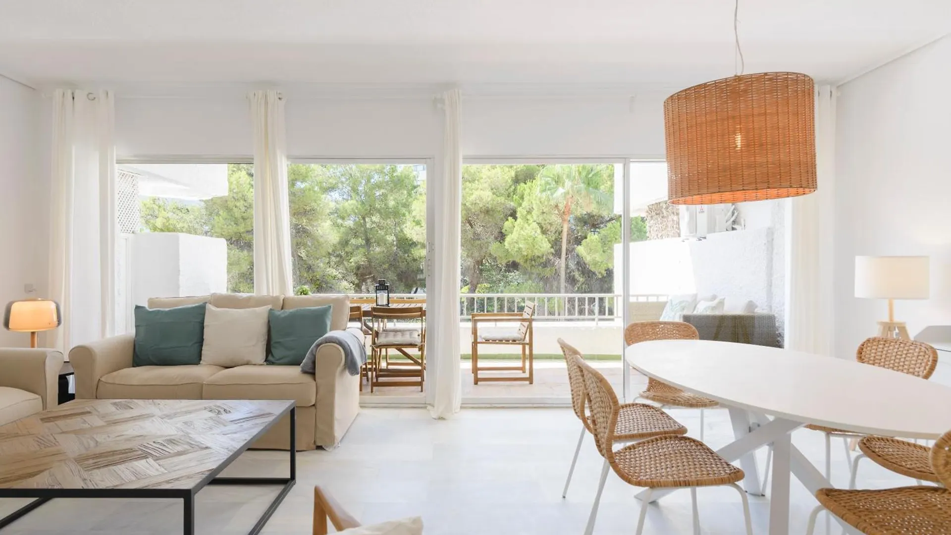 Jardines Del Mar Apartments Marbella
